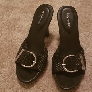 BLACK ~1-2 inch Heels with a Woven diamond buckle